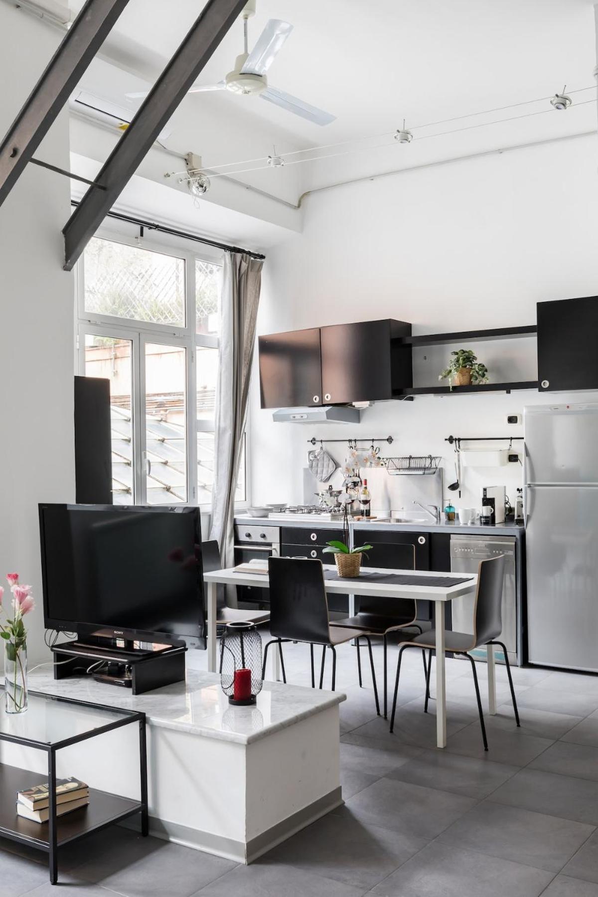 Trevi Modern Loft Apartment * Rom